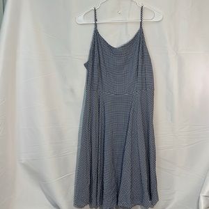 #2091 old navy blue or white dress size extra large business casual NWOT